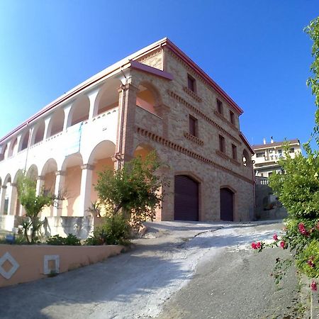 B&B Castello Michelina San Nicola dellʼAlto エクステリア 写真