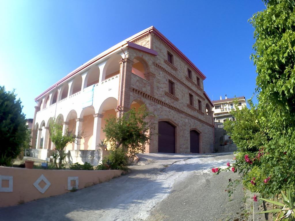 B&B Castello Michelina San Nicola dellʼAlto エクステリア 写真