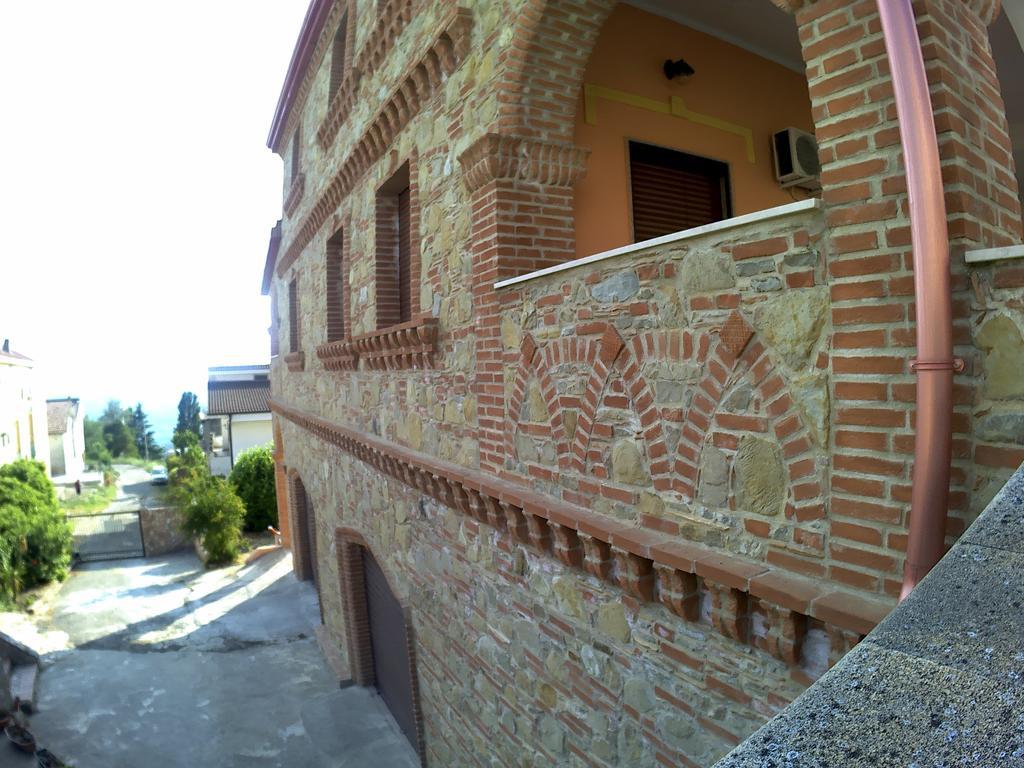 B&B Castello Michelina San Nicola dellʼAlto エクステリア 写真